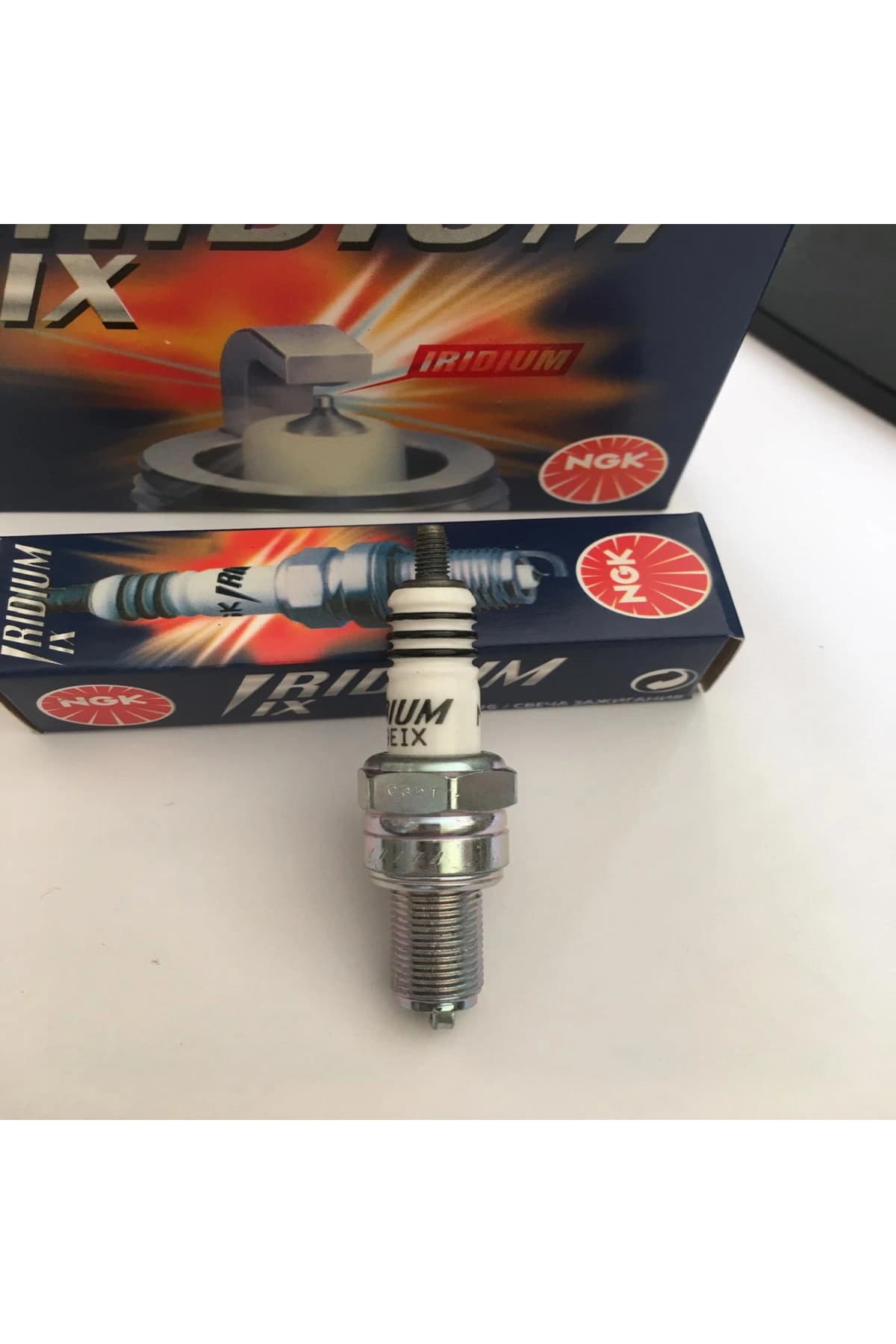NGK CR9EIX iridium Buji