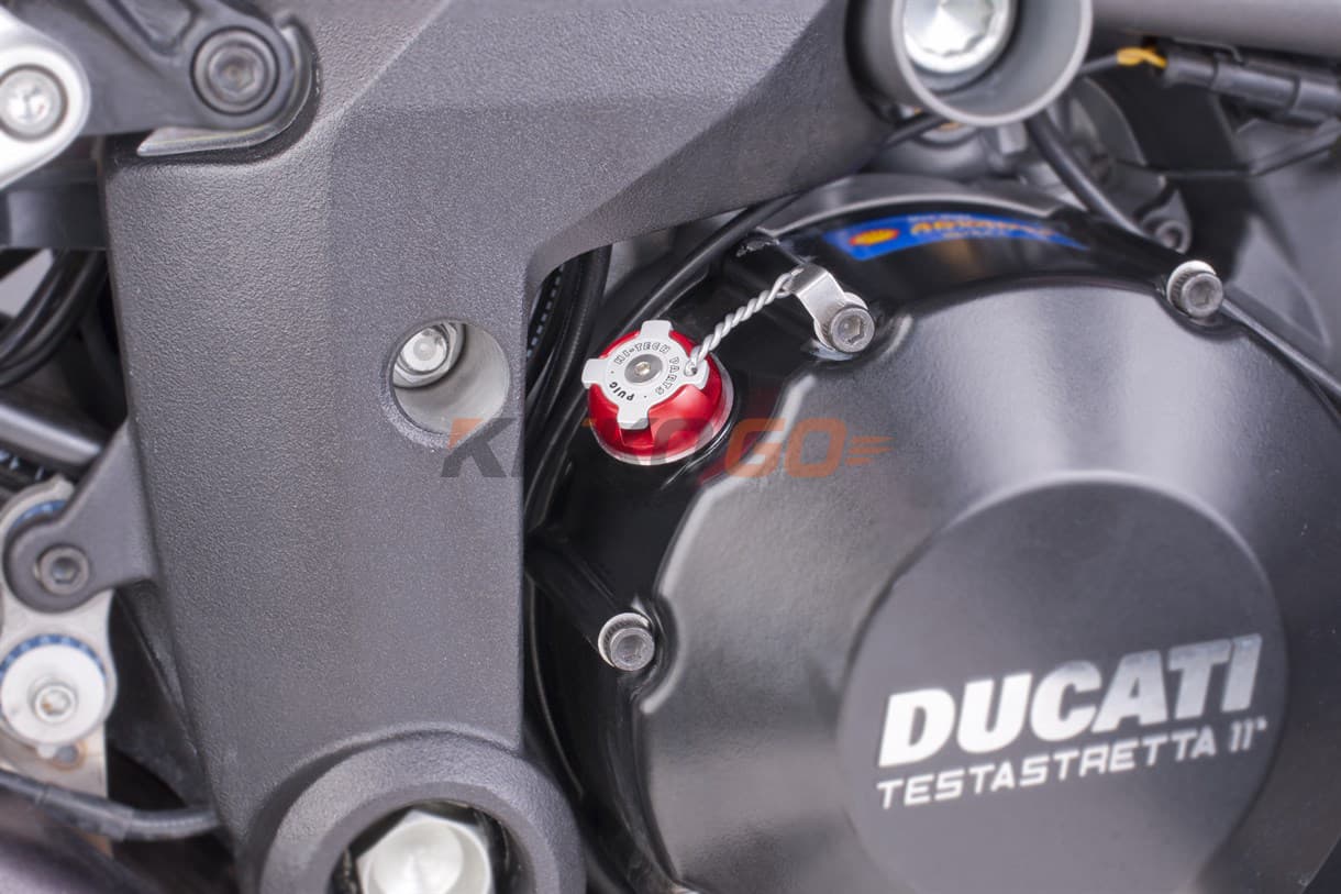 Puig 6156R Kırmızı Depo Kapağı