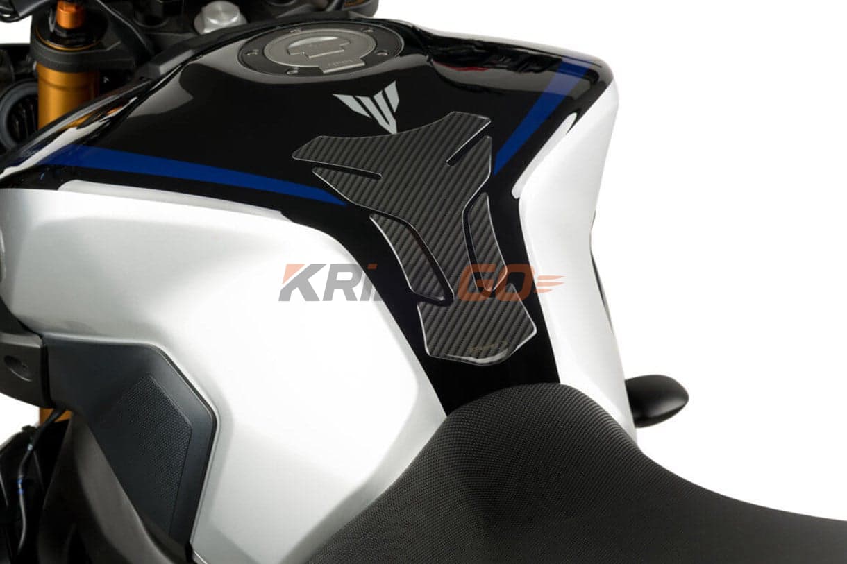 Puig 3075C Universal Tank Pad - Karbon